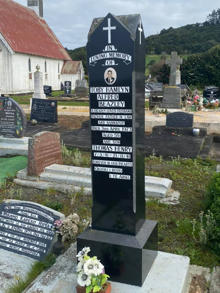 Beazley, Toby Hamlyn (Headstone)