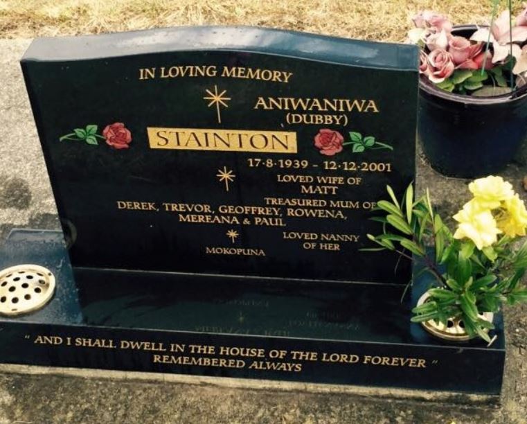 Heke , Aniwaniwa (Headstone)